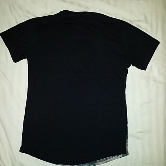 Hustle Tee - Picture 3 of 3